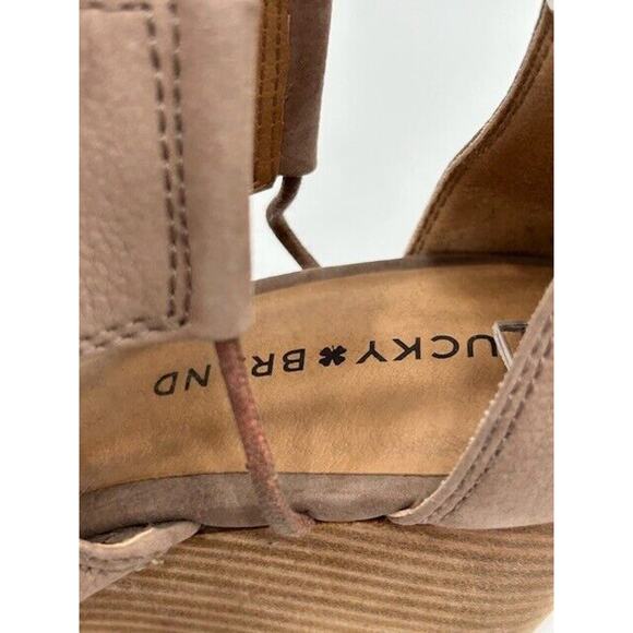 Lucky Brand Womens Joellen Wedge Sandals Open Toe Zip Up Desert Taupe Size 10M - Picture 10 of 12